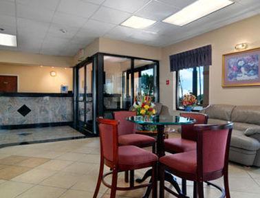Super 8 Conyers Otel İç mekan fotoğraf